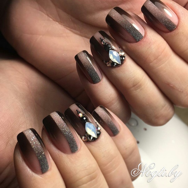 Фото маникюра #2064