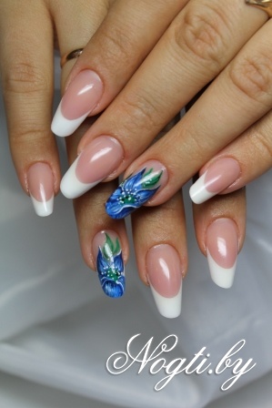 Фото маникюра #923