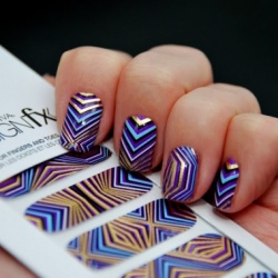 Ультрамодный Minx-маникюр держится до 2-х недель